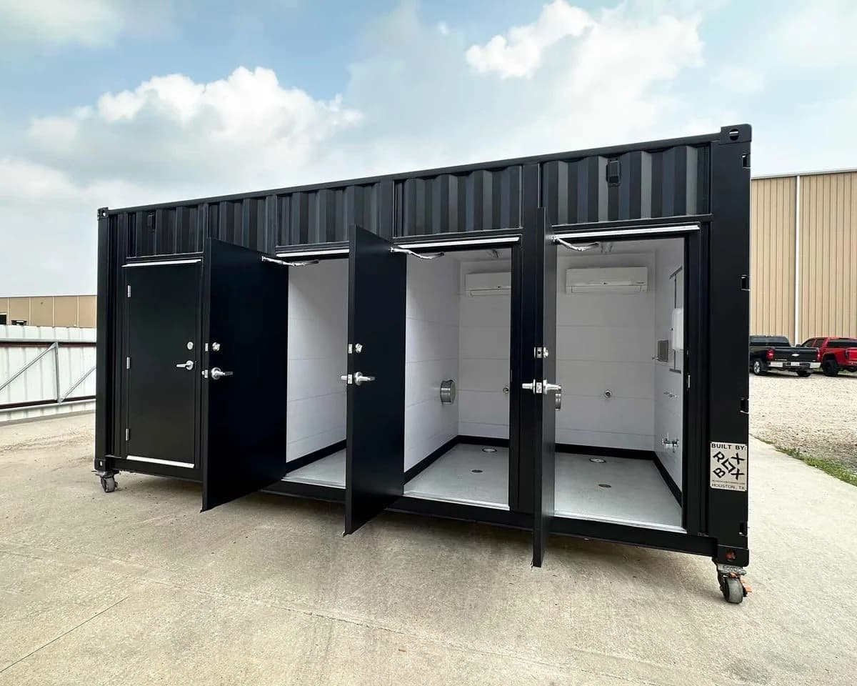 Sanitärcontainer 3