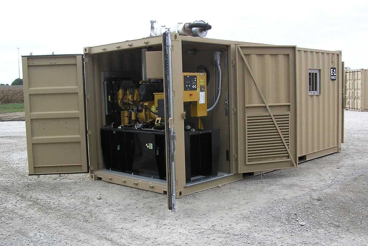 Lager / Technikcontainer 6