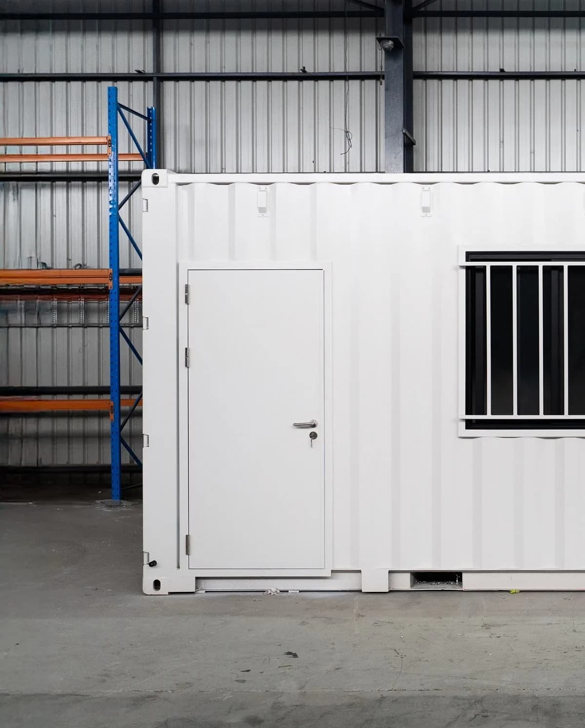 Lager / Technikcontainer 11